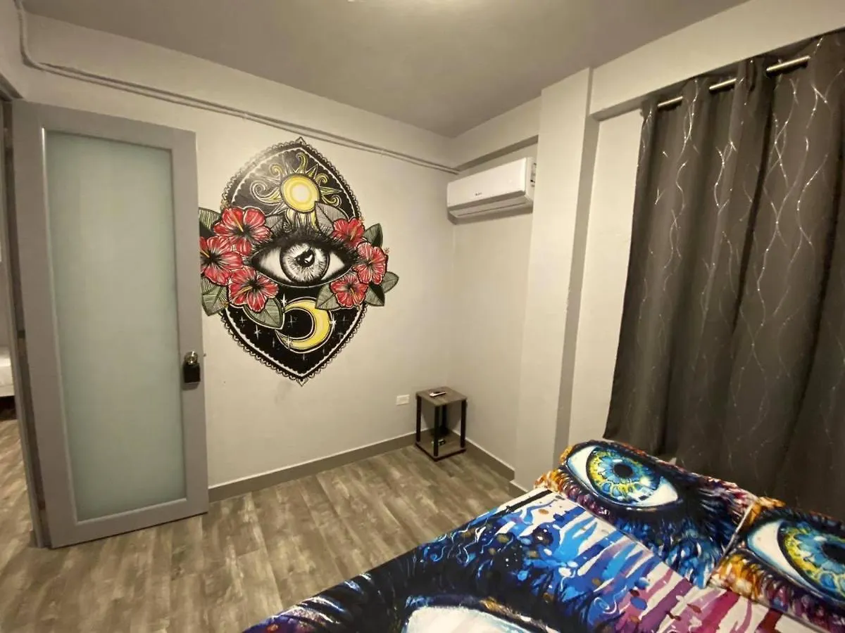 Albergue 1802 At San Juan Hostal